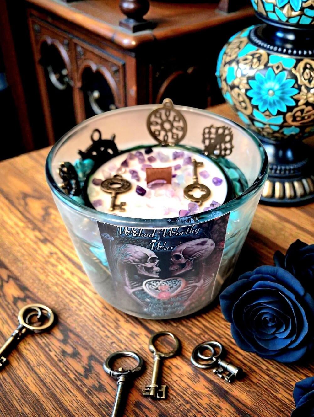 Hand Crafted , Wicked Worthy Wax, Keymaster 16 oz encapsulated resin candle - Picture 7 of 7